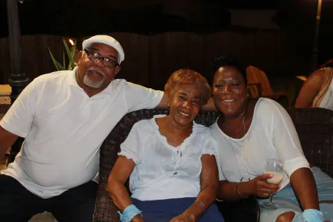 MARK BD BASH TBT