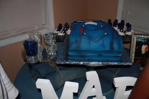 MARK BD BASH TBT
