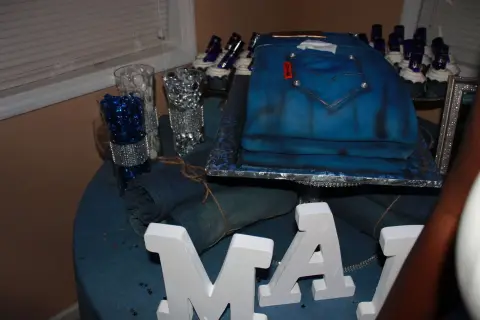 MARK BD BASH TBT